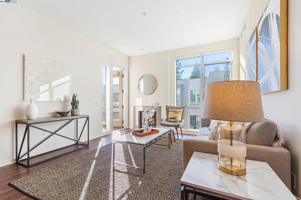 1655 N California Blvd 422, Walnut Creek, California 94596 home-pic-3